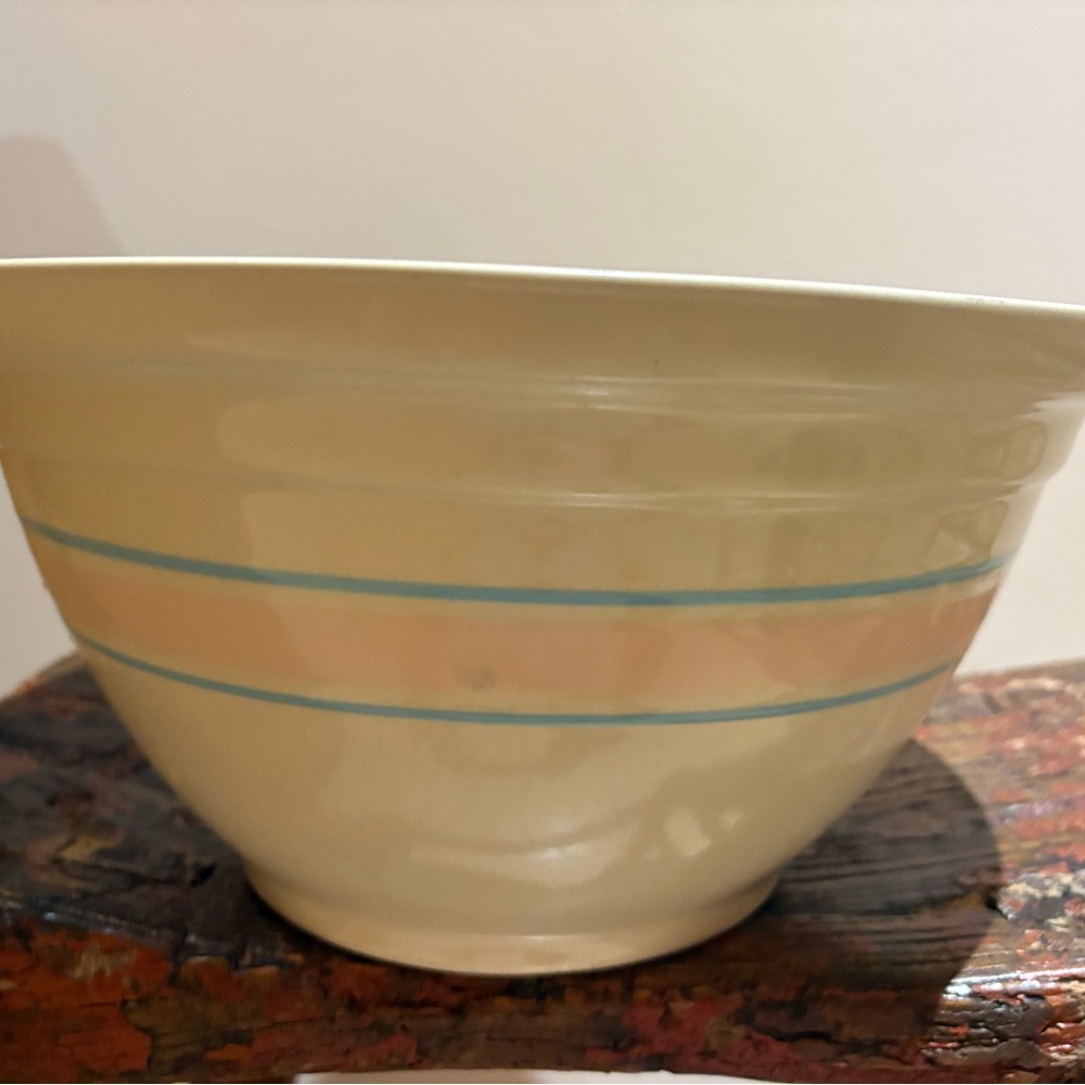 MCCOY 12” ovenware USA large highly collectible bowl vintage pink blue stripe